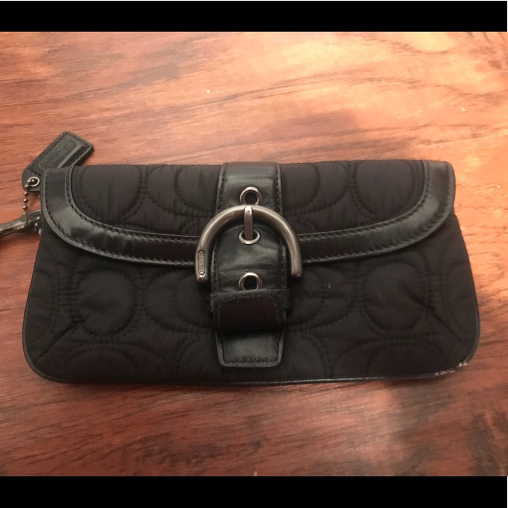 *Never Used* COACH Wristlet in Black